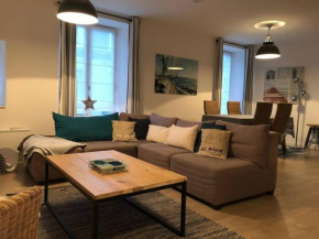 Duplex, proche Commerces et plage